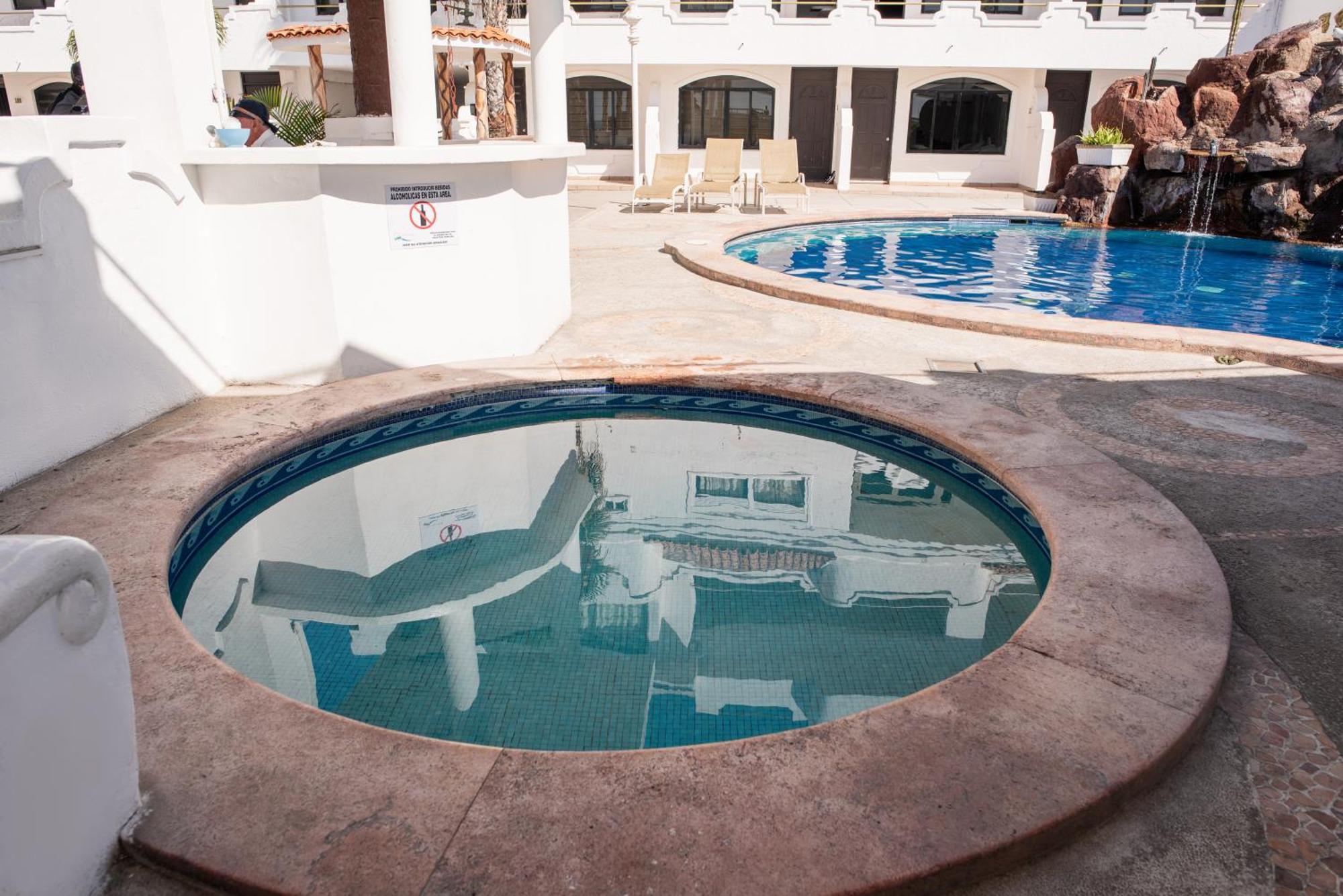 Hotel Vistamar Mazatlan Exterior photo